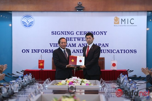 viet nam japan boost cooperation in ict