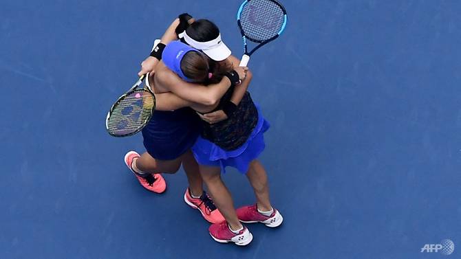 hingis amazed by us open doubles win 25th slam title