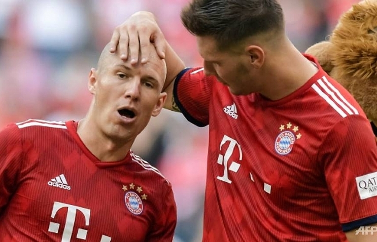 Bayern Munich flying but Leverkusen crash again