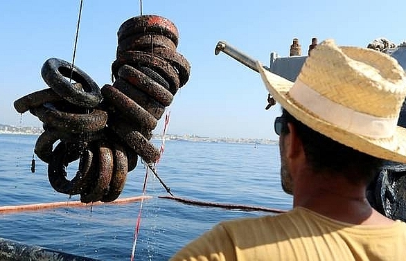 france reverses car tyre sea sanctuary an environmental flop