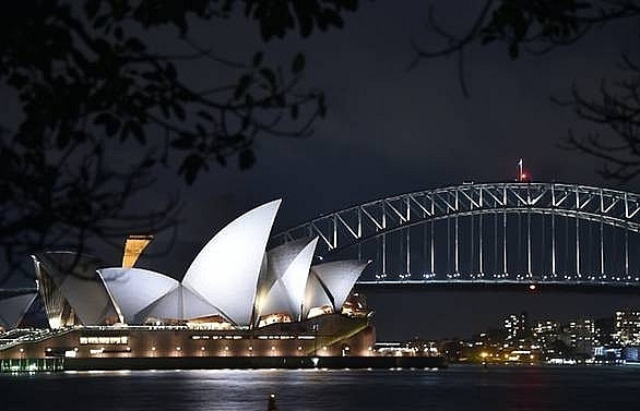 sydney breaks ground on new airport