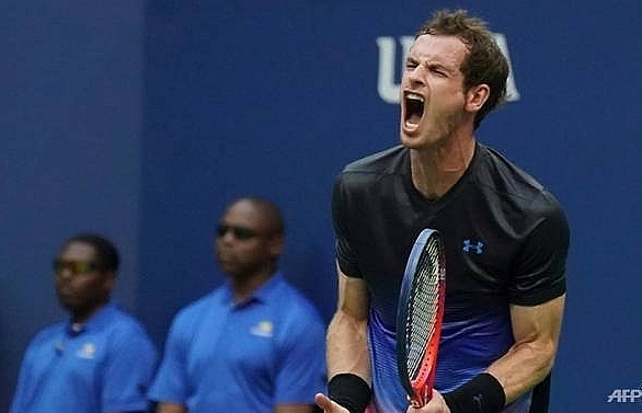 Murray wins first round at Shenzhen after Zhang retires