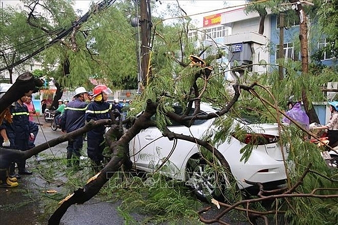 storm podul causes three deaths nationwide