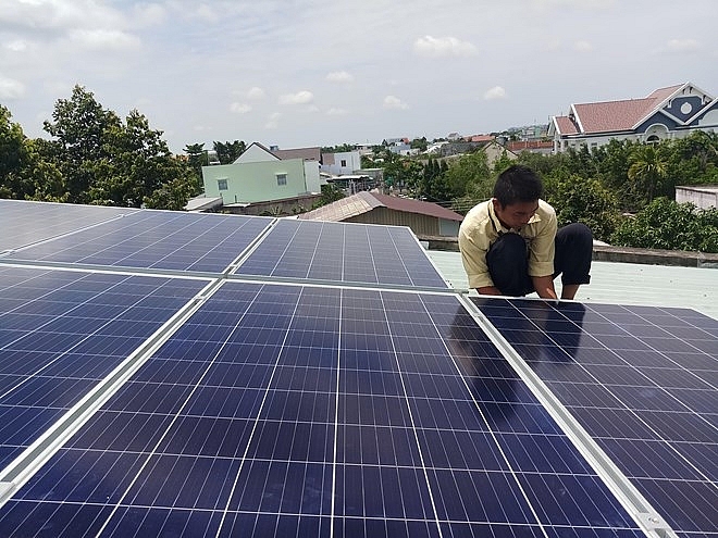 vietnam to have 2000mw of rooftop solar power capacity in 2020