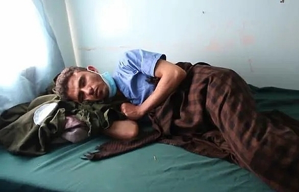 More than 100 killed in air strike on Yemen prison: ICRC