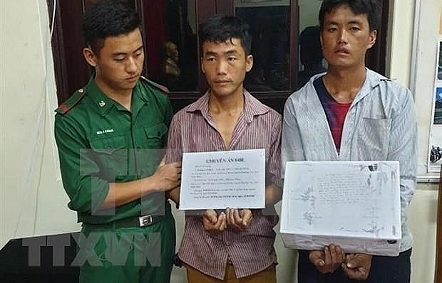 Dien Bien: Two men caught carrying 20,000 meth pills