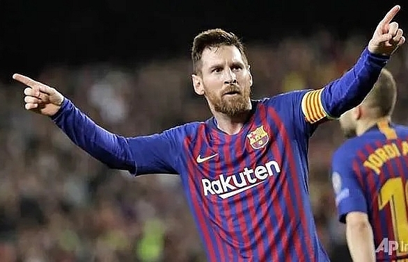 Messi comeback possible as Barcelona launch Champions League charge