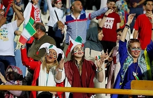 FIFA considering delegation to ensure Iran allows women fans into match