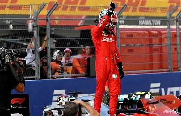 Ferrari's Leclerc on pole in Russia, his fourth in a row
