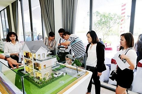 experienced investors still interested in property market experts