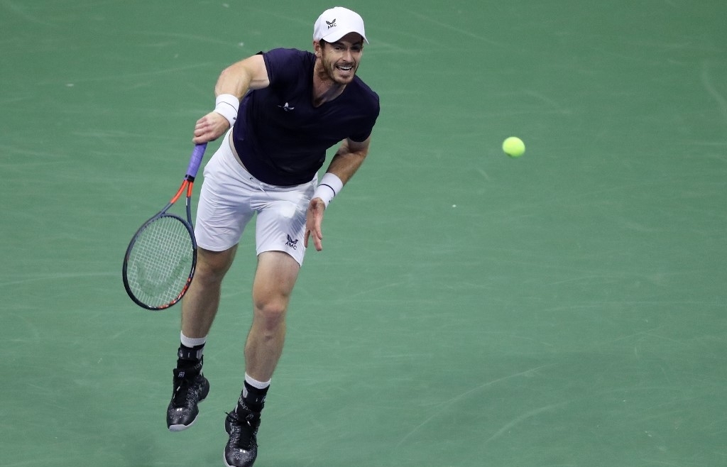Murray crashes out of US Open in round two