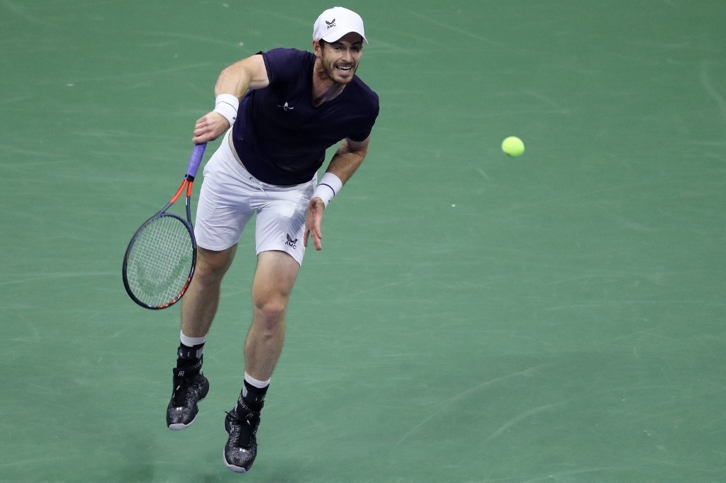 murray crashes out of us open in round two