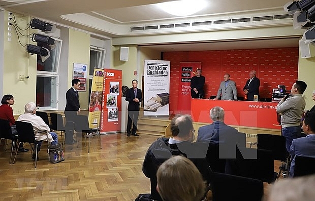 german journalist launches book on ho chi minhs political biography in berlin