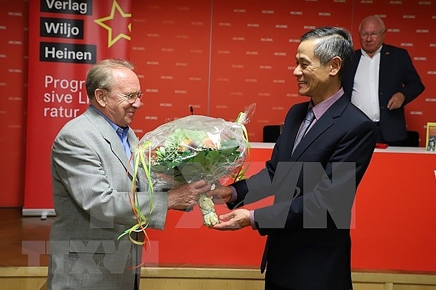 german journalist launches book on ho chi minhs political biography in berlin