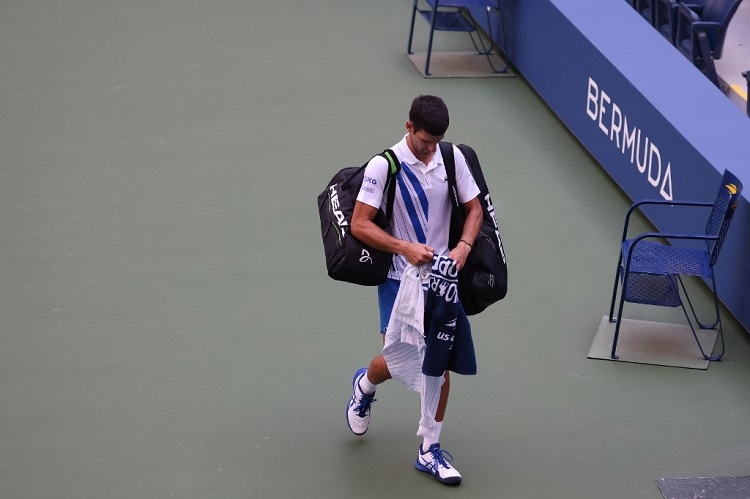 so sorry djokovic disqualified from us open for hitting judge