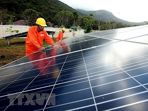 evn pilots online platform to assist with roof top solar power development