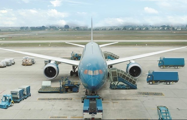 vietnam airlines resumes intl flights from september 18