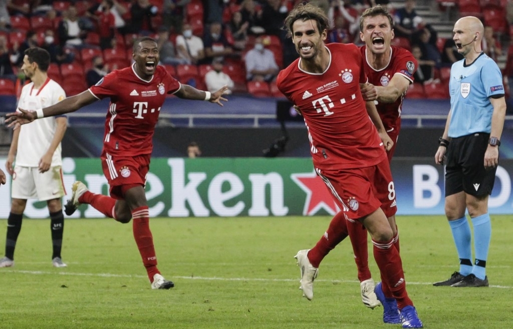 Bayern and rivals await Champions League draw as pandemic riddle remains