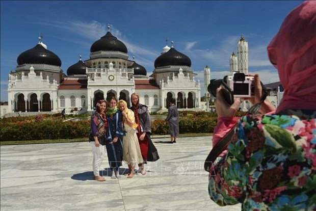 Indonesia invests 645 million USD in tourism revival
