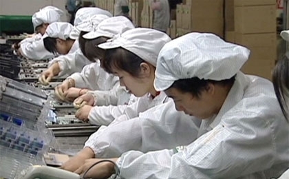 foxconn accused of exploiting workers in china report