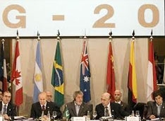 G20 will vow to avoid forex undervaluation: draft statement