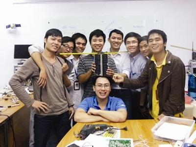 Vietnamese enterprise successfully manufactures picosatellite