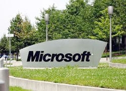 microsoft net profit soars on record revenue