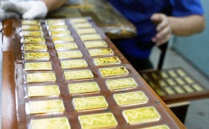 Five banks to trade gold bars to ‘stabilise market'