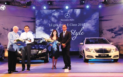 mercedes benz launches new models of e class 2012