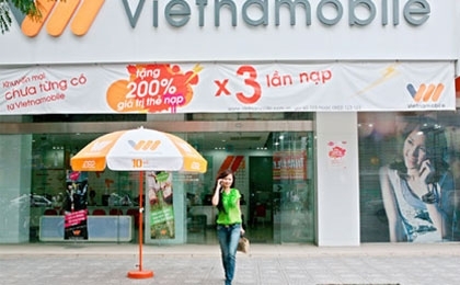 hanoi telecom plans to acquire evn 3g network