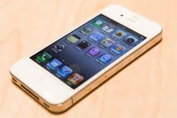 Apple begins investigation into iPhone 4S battery life