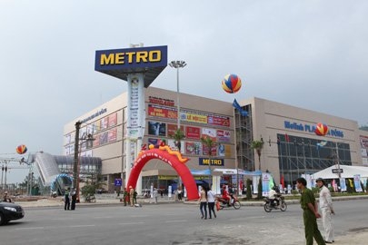 metro wholesale center opens in hanoi