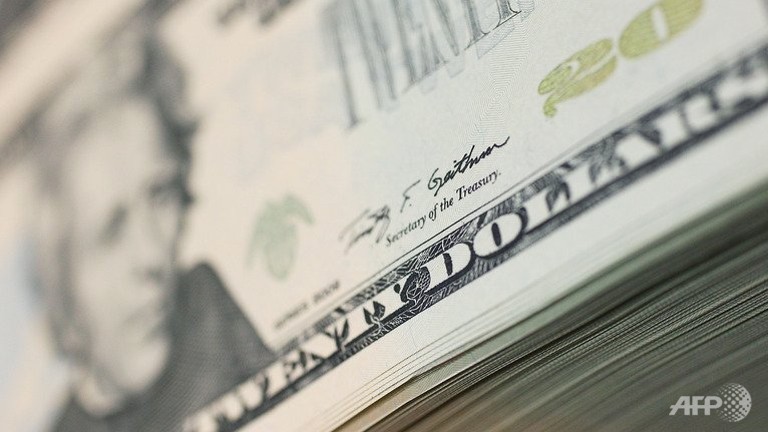 dollar dips on looming government shutdown