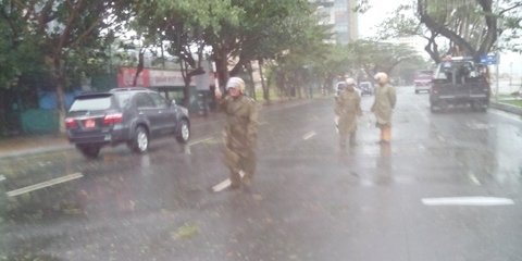 nari, storm, central vietnam