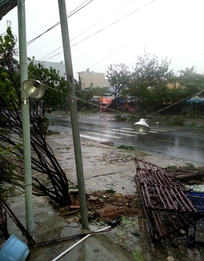 nari, storm, central vietnam