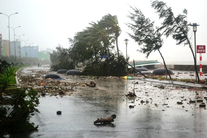 nari, storm, central vietnam