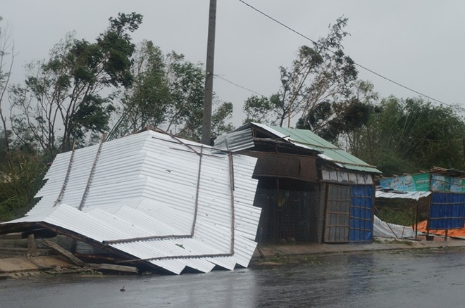 nari, storm, central vietnam