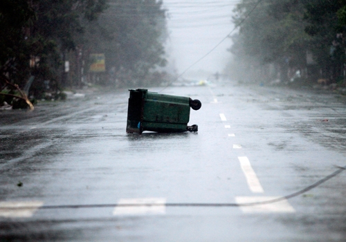 nari, storm, central vietnam