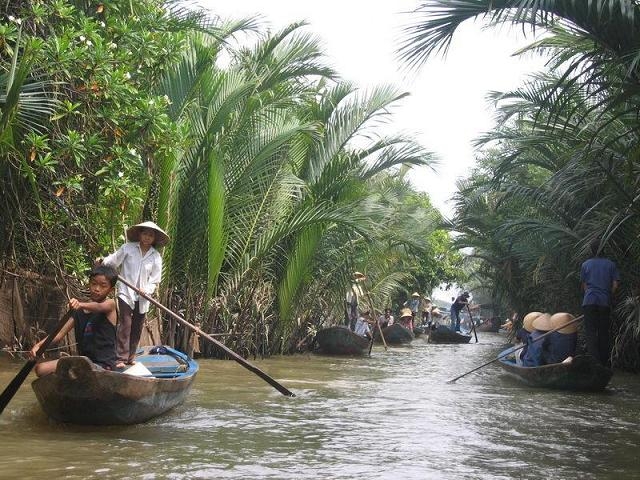 halong, sapa, hanoi, hoi an, cu chi tunnel, phu quoc