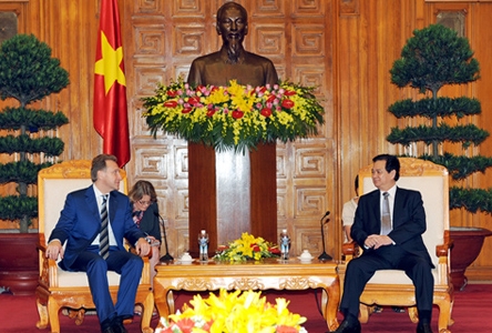 vietnam russia step up economic scientific links