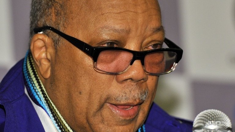 us music legend quincy jones sues michael jacksons estate