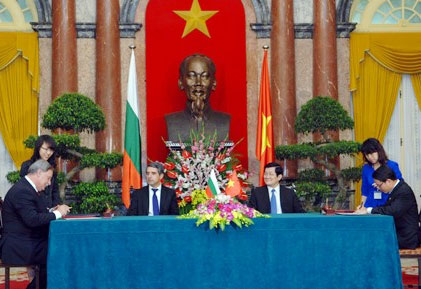 vietnam bulgaria issue joint statement