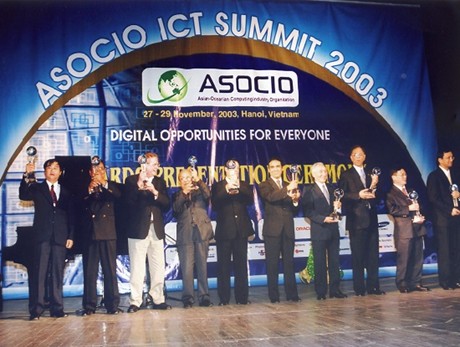 vn hosts asian oceanian ict summit 2014