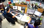 survey retail and financial firms most eager to hire in vietnam