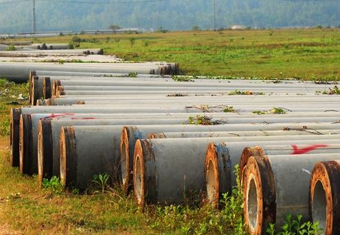 hoa phat may take over dying steel project in quang ngai