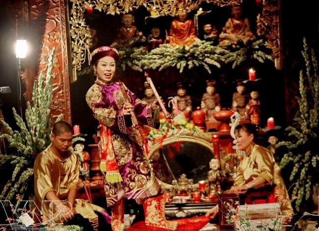 van singing festival protects cultural heritage