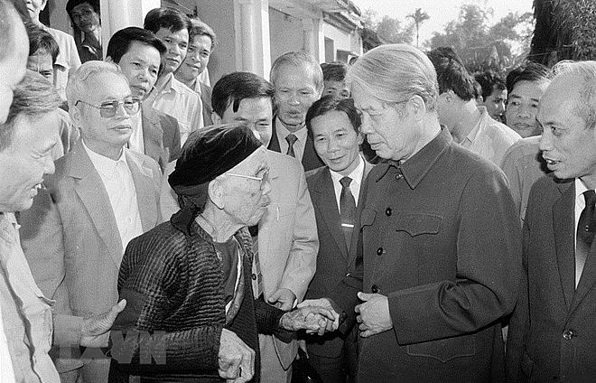 Do Muoi–An exemplary, steadfast communist