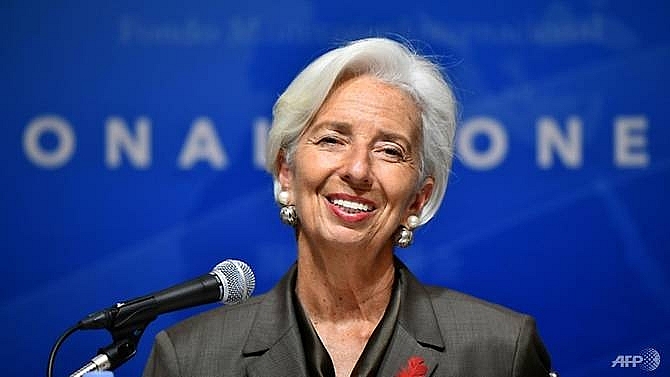 imf chief urges revamp of japan economic policy