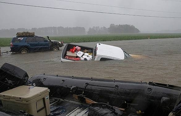 Florida braces for lethal floods as hurricane nears