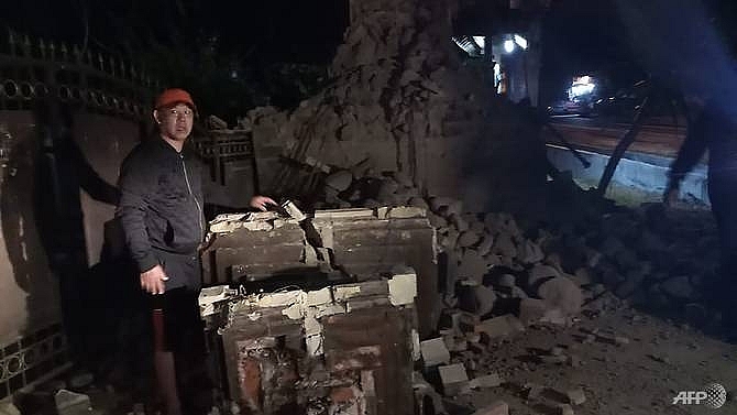 three killed as 60 magnitude quake rocks indonesias java bali